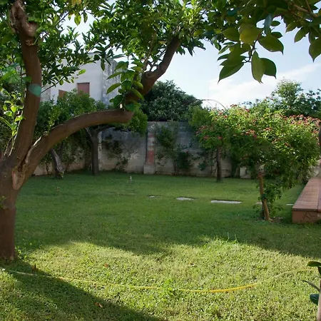 Casa Storica Dom wakacyjny Guagnano